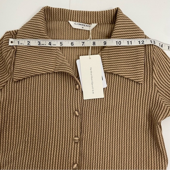 NWT Commense Collared Button Up Ribbed Shirt Bell Sleeves Size Medium - Picture 5 of 8
